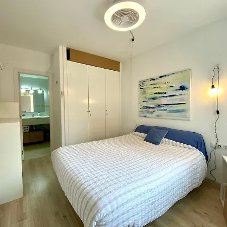 Apartamento Piso En Centro +piscina+terraza+vistas *
